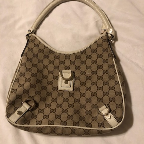 100% Authentic GUCCI Monogram Medium Off White - Picture 3 of 5